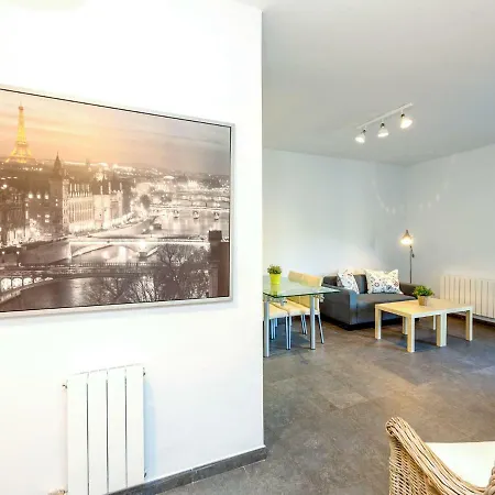 Eixample Dret Aragon - Sardenya Apartment